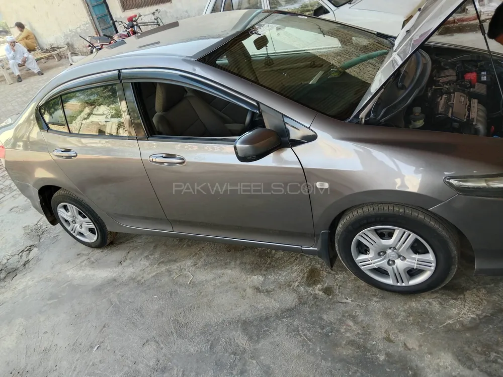Honda City 2014 for Sale in Chishtian Honda City 2014 for Sale in Chishtian Image-4