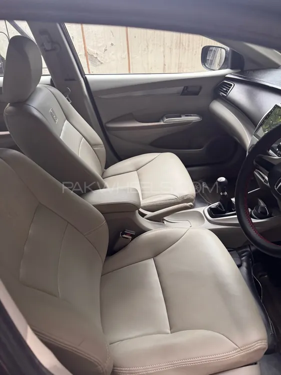 Honda City 2017 for Sale in Faisalabad Honda City 2017 for Sale in Faisalabad Image-7