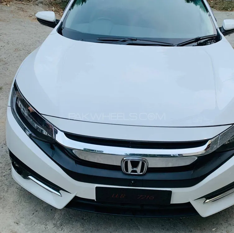 Honda Civic 2018 for Sale in Lahore Image-1