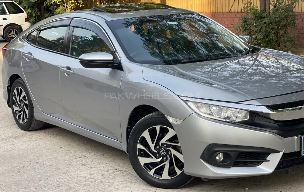 Honda Civic 2018 for Sale in Islamabad Image-1