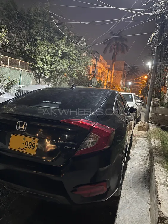 Honda Civic 2018 for Sale in Karachi Image-1