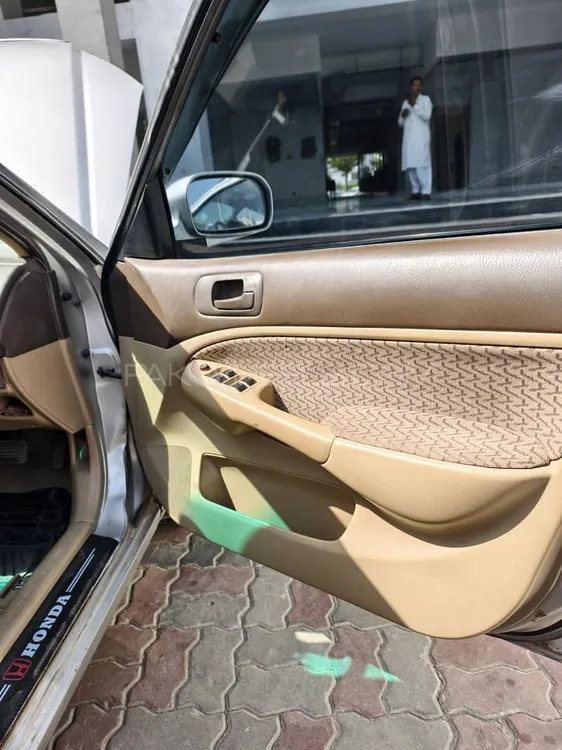 Honda Civic 2005 for Sale in Multan Image-1