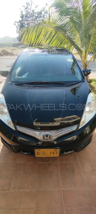 Honda Fit 2011 for Sale in Karachi Image-1
