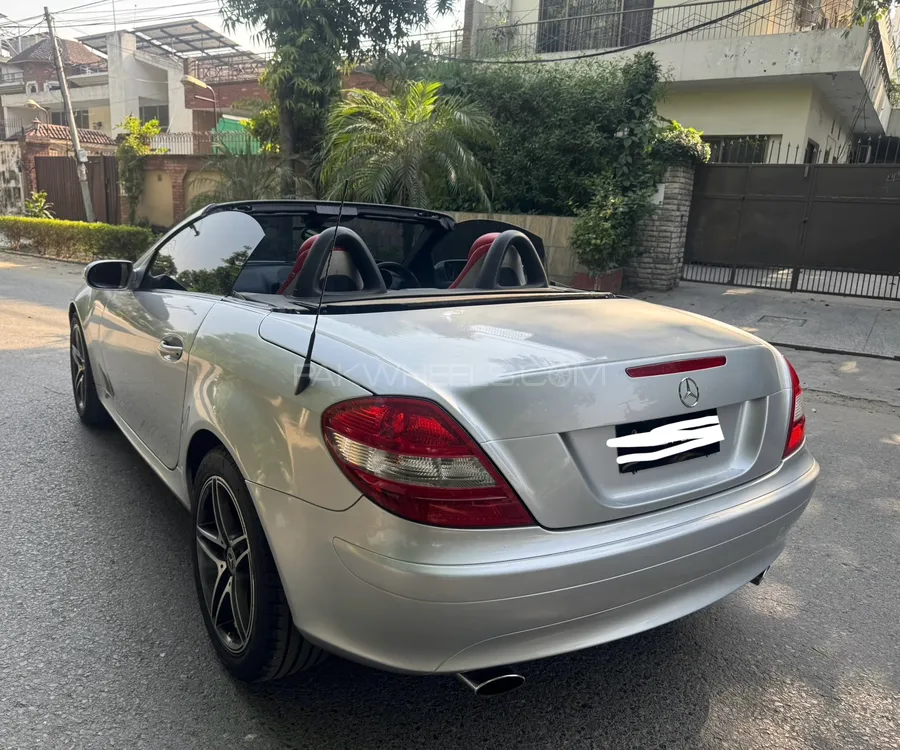 Mercedes Benz SLK Class 2007 for Sale in Lahore Mercedes Benz SLK Class 2007 for Sale in Lahore Image-13