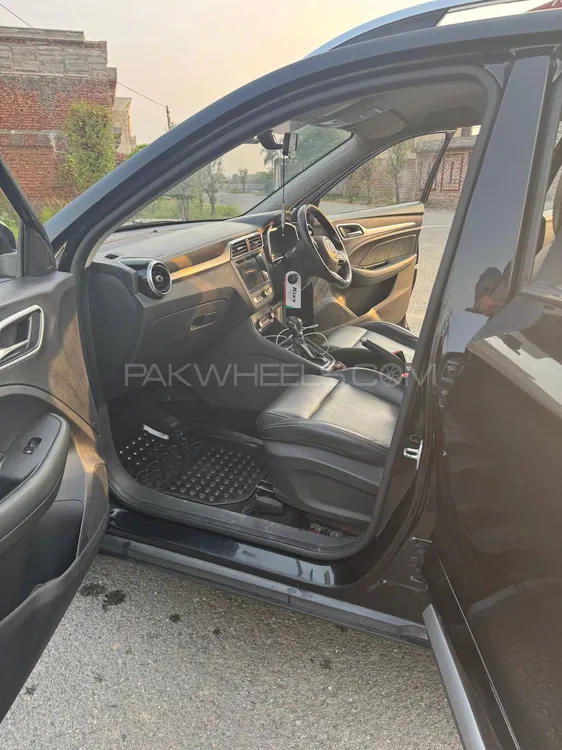 ایم جی زیڈ ایس 2021 for Sale in نارووال ایم جی زیڈ ایس 2021 for Sale in نارووال Image-5