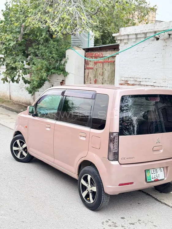 Mitsubishi Ek Wagon 2010 for Sale in Peshawar Mitsubishi Ek Wagon 2010 for Sale in Peshawar Image-7