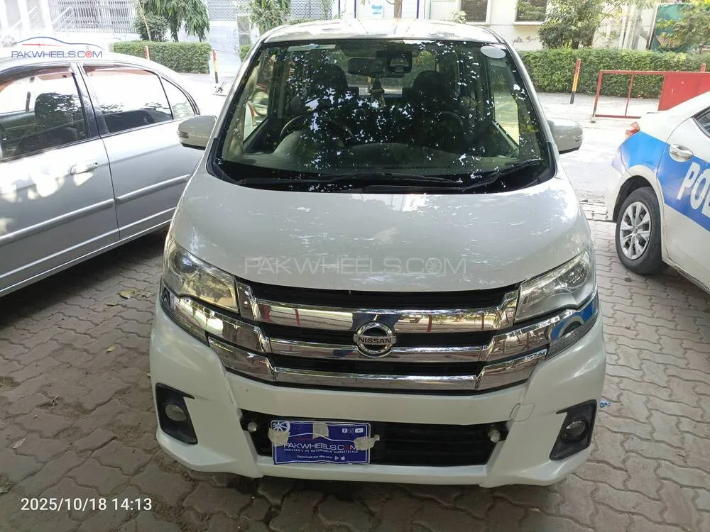 Nissan Dayz 2015 for Sale in Lahore Image-1