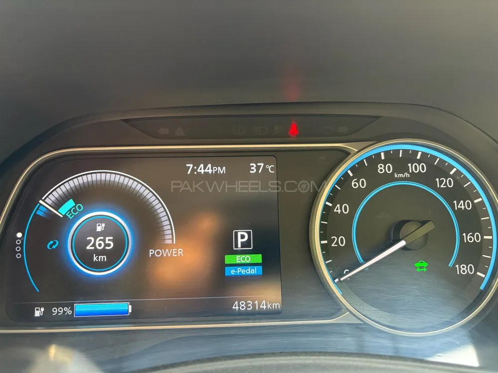 نسان لیف 2020 for Sale in کراچی نسان لیف 2020 for Sale in کراچی Image-9