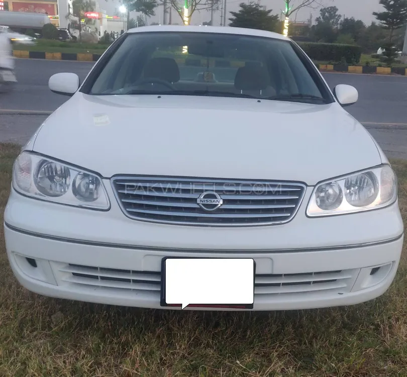 Nissan Sunny 2009 for Sale in Islamabad Image-1