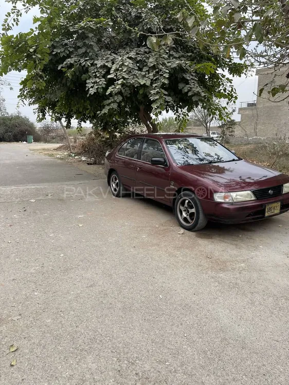 Nissan Sunny 1998 for Sale in Multan Image-1