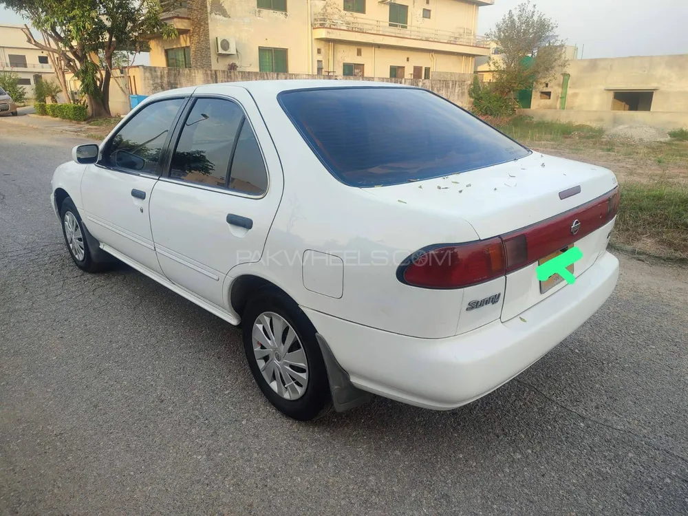 نسان سنی 2002 for Sale in اسلام آباد Image-1
