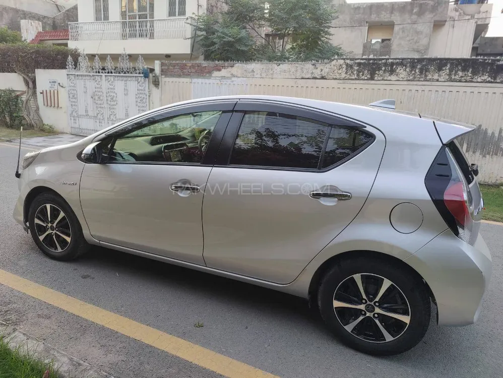 ٹویوٹا اکوا 2018 for Sale in لاہور ٹویوٹا اکوا 2018 for Sale in لاہور Image-6
