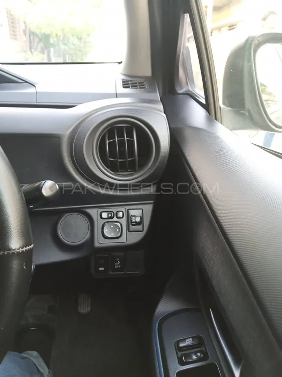 Toyota Aqua 2014 for Sale in Karachi Toyota Aqua 2014 for Sale in Karachi Image-14