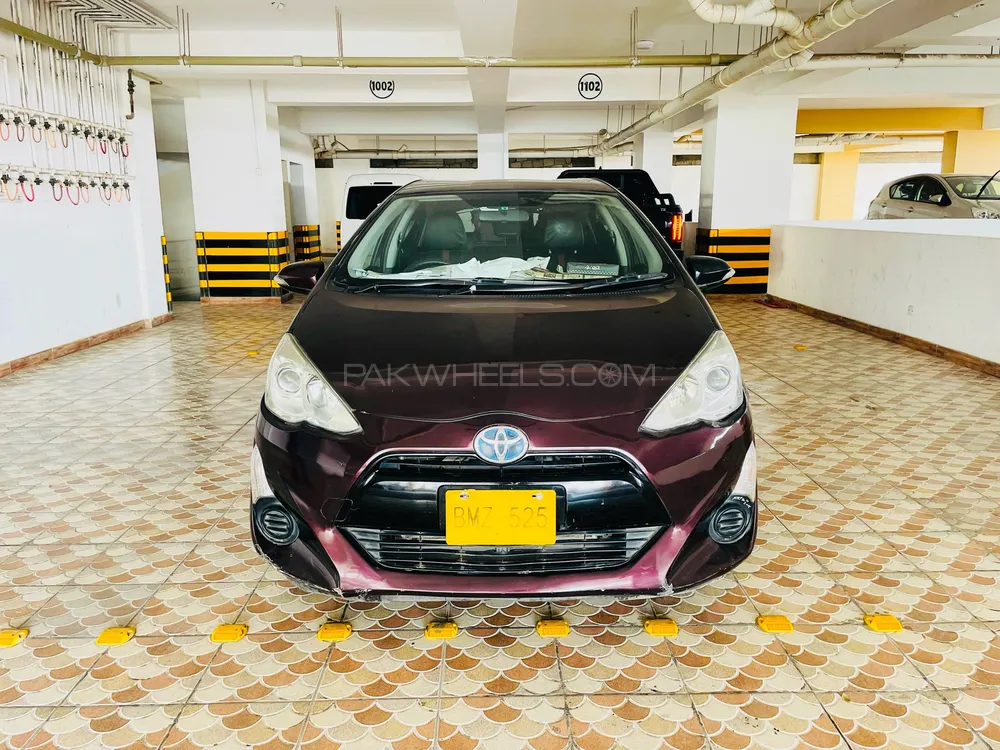 Toyota Aqua 2016 for Sale in Karachi Image-1
