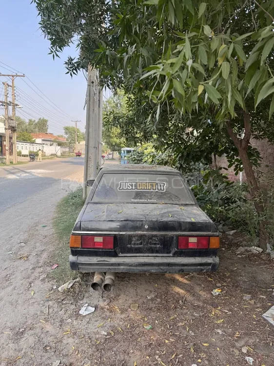 Toyota Corolla 1982 for Sale in Lahore Toyota Corolla 1982 for Sale in Lahore Image-2
