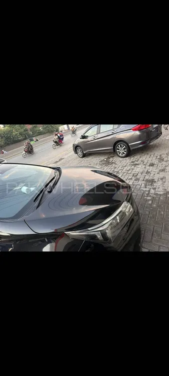 Toyota Corolla 2015 for Sale in Khanewal Image-1