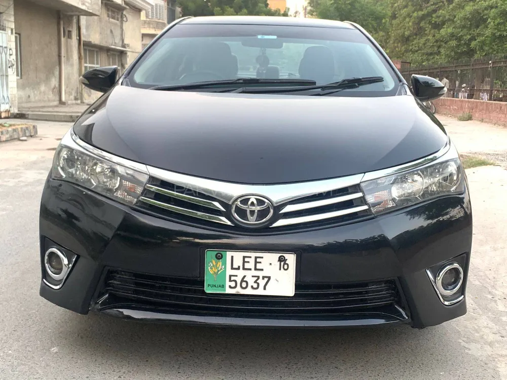 Toyota Corolla 2016 for Sale in Faisalabad Image-1