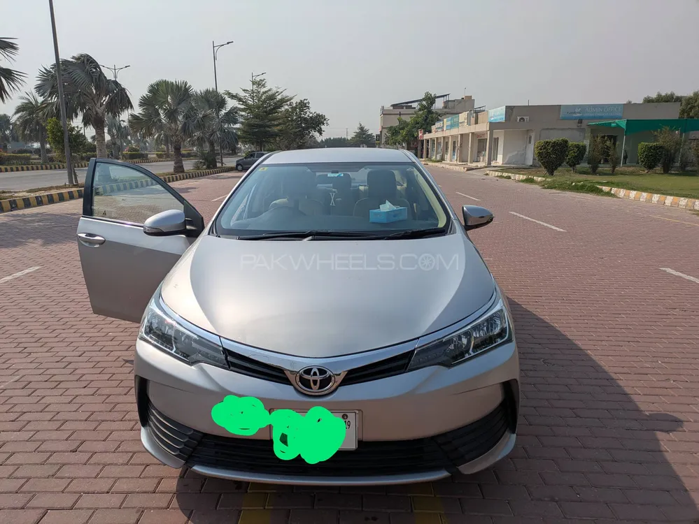 Toyota Corolla 2019 for Sale in Multan Image-1