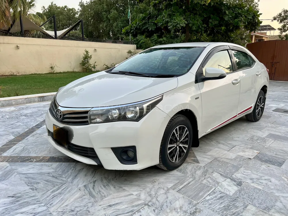 Toyota Corolla 2017 for Sale in Karachi Image-1