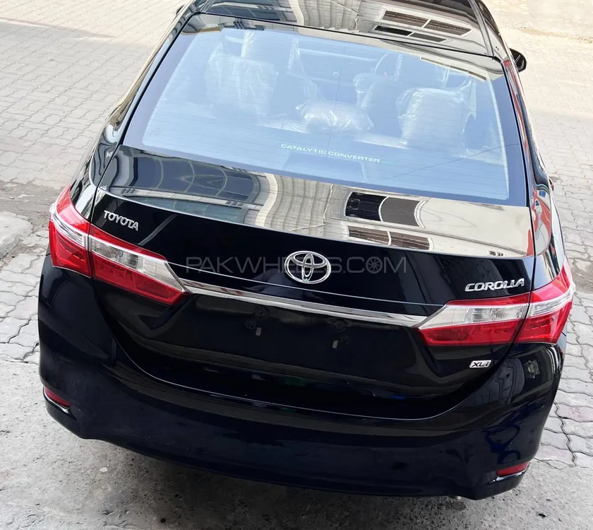 Toyota Corolla 2017 for Sale in Sialkot Image-1