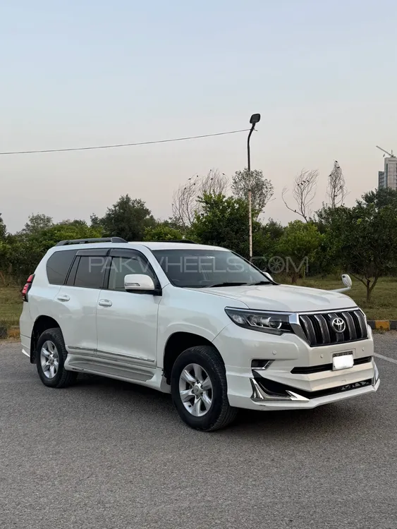 Toyota Prado 2012 for Sale in Islamabad Image-1