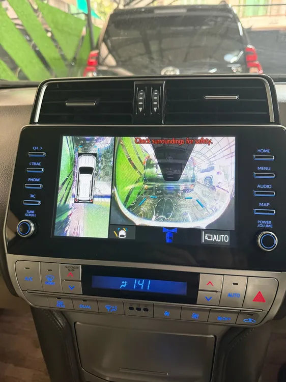 Toyota Prado 2020 for Sale in Gujranwala Toyota Prado 2020 for Sale in Gujranwala Image-11