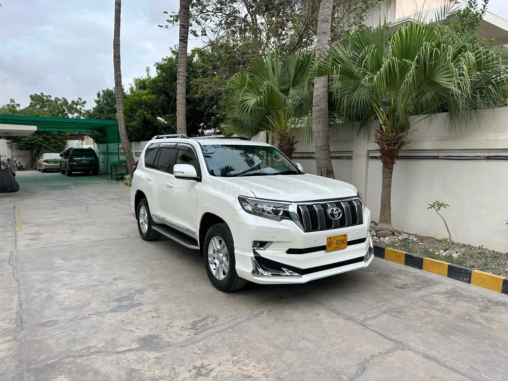 Toyota Prado 2011 for Sale in Karachi Image-1