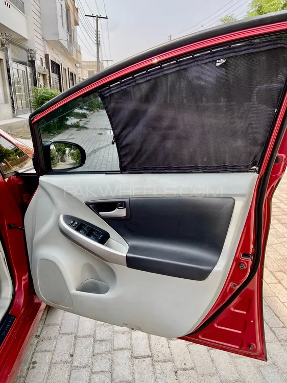 Toyota Prius 2010 for Sale in Okara Toyota Prius 2010 for Sale in Okara Image-14