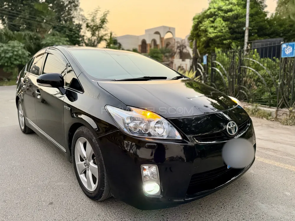 Toyota Prius 2010 for Sale in Faisalabad Image-1