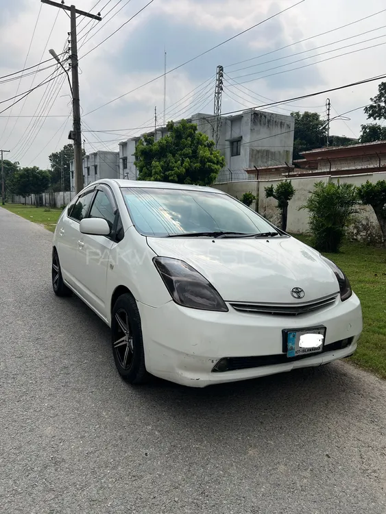 Toyota Prius 2009 for Sale in Sialkot Image-1