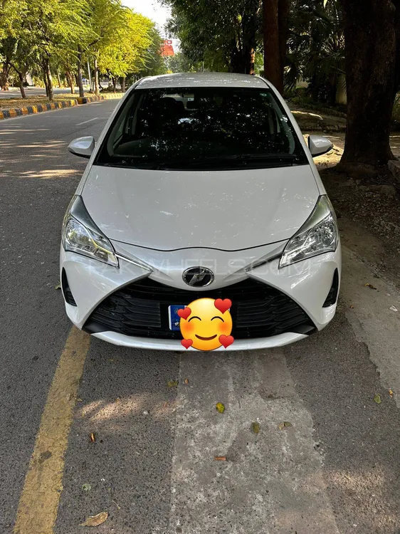 Toyota Vitz 2019 for Sale in Islamabad Image-1