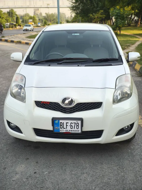 Toyota Vitz 2007 for Sale in Islamabad Image-1