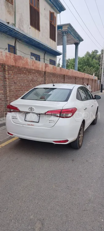 Toyota Yaris Sedan 2023 for Sale in Sahiwal Toyota Yaris Sedan 2023 for Sale in Sahiwal Image-2