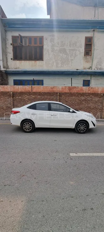 Toyota Yaris Sedan 2023 for Sale in Sahiwal Toyota Yaris Sedan 2023 for Sale in Sahiwal Image-9