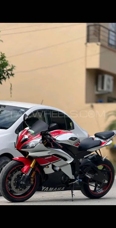 Yamaha YZF-R6 2012 for Sale Image-1