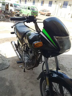 Honda CG 125 Deluxe 2012