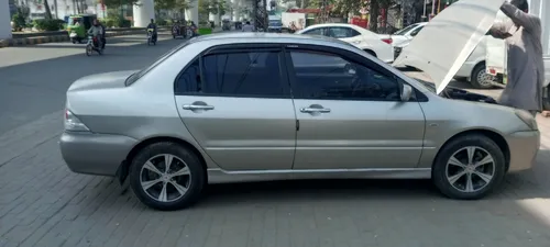 Mitsubishi Lancer GLX SR 1.6 2004