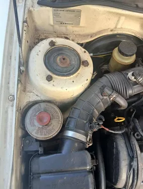 Suzuki Baleno GLi 2001