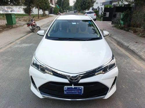 Toyota Corolla Altis X Automatic 1.6 2021