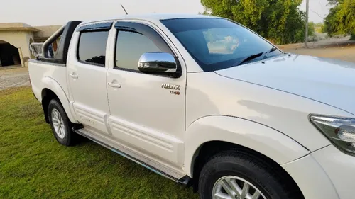 Toyota Hilux Vigo Champ GX 2015
