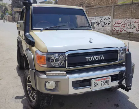 Toyota Land Cruiser 1989