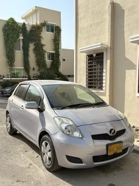 Toyota Vitz F 1.0 2009
