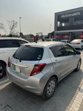 Toyota Vitz F 1.0 2019