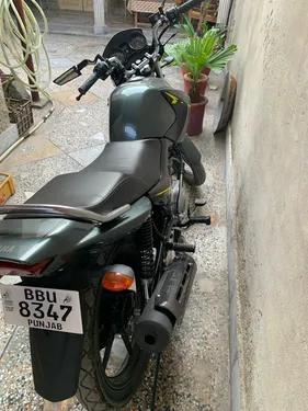 Yamaha YBR 125 2025