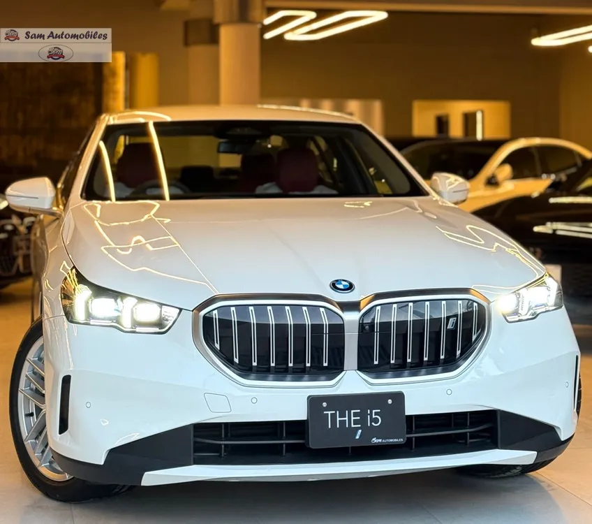 BMW i5 2024 for Sale in Karachi BMW i5 2024 for Sale in Karachi Image-2