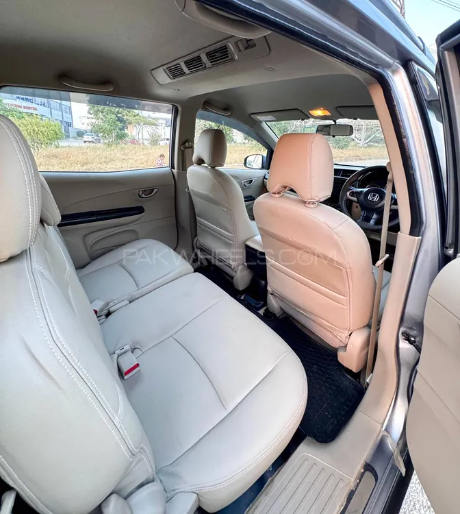 Honda BR-V 2021 for Sale in Karachi Honda BR-V 2021 for Sale in Karachi Image-11