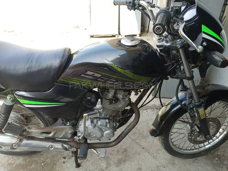 Honda CG 125 Deluxe 2012 for Sale Honda CG 125 Deluxe 2012 for Sale Image-6