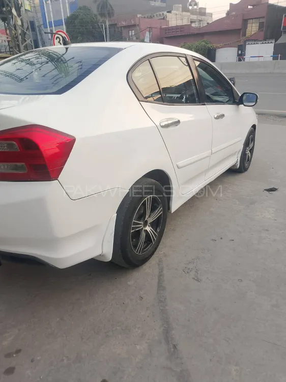 Honda City 2017 for Sale in Lahore Honda City 2017 for Sale in Lahore Image-9