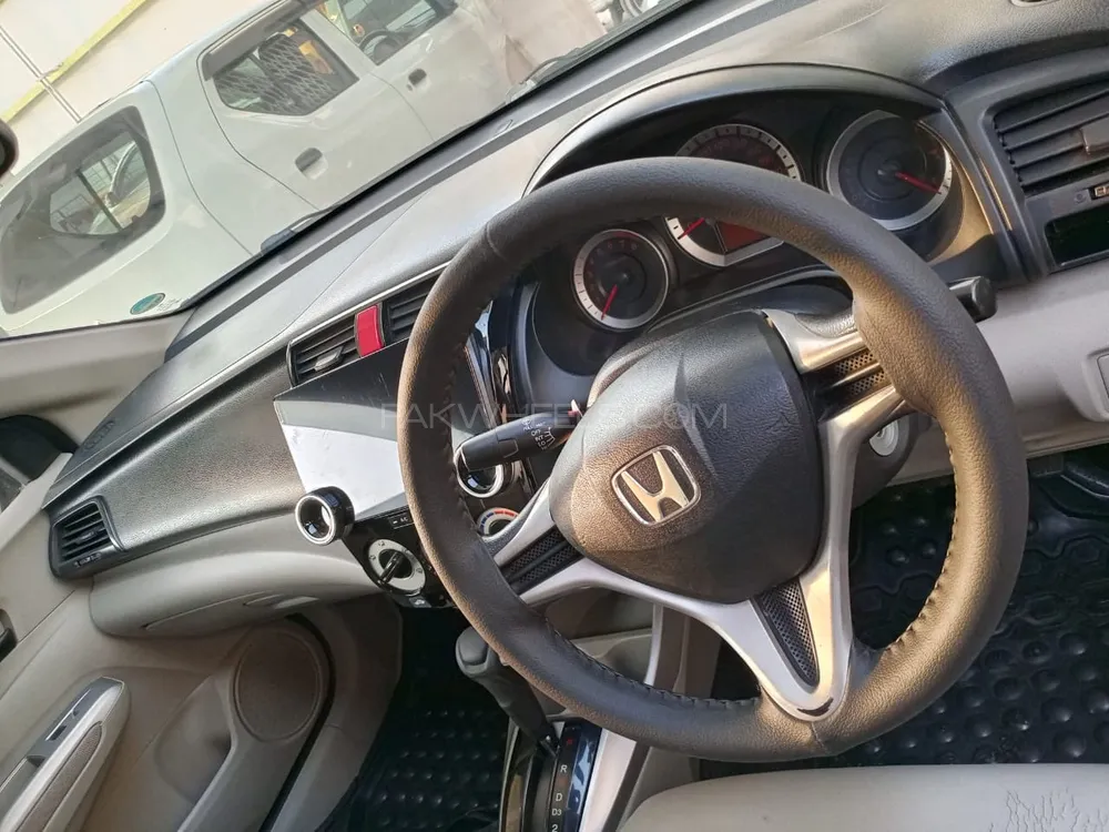ہونڈا سٹی 2013 for Sale in راولپنڈی ہونڈا سٹی 2013 for Sale in راولپنڈی Image-3