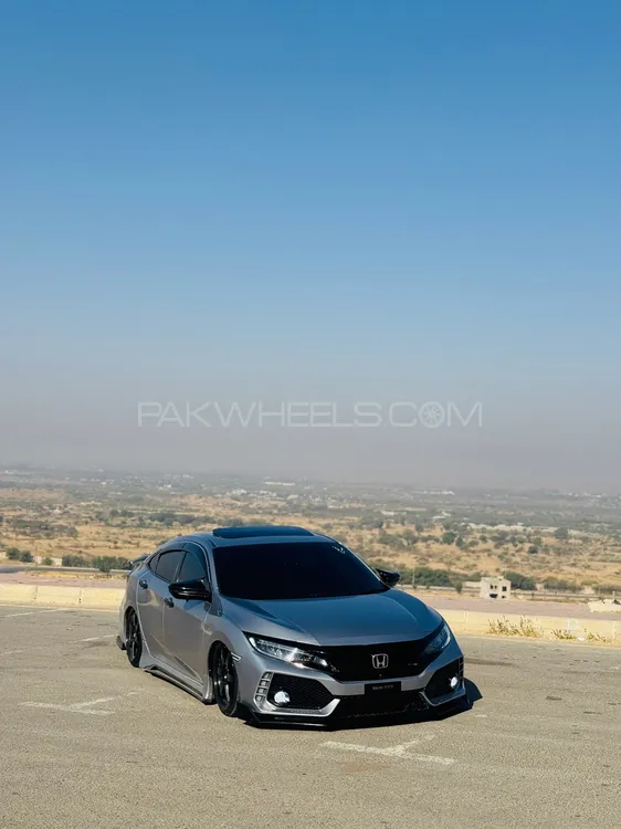 Honda Civic 2017 for Sale in Karachi Image-1